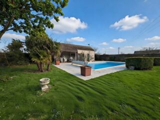  Maison à vendre 9 pièces 255 m²