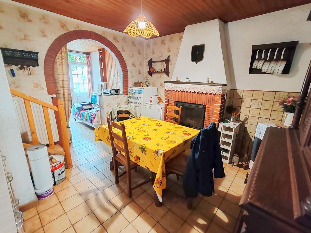 Vente Maison Maison 5 pièces Saint-hilaire-de-chaléons