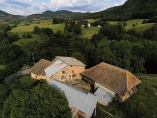  Maison � vendre  Bellaffaire