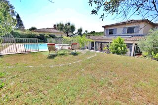  Maison à vendre 7 pièces 196 m²