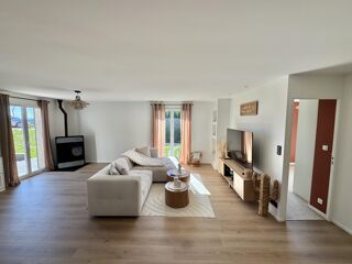  Maison � vendre 5 pi�ces  Saint-maurice-en-gourgois