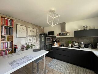  Appartement  vendre 6 pices 138 m