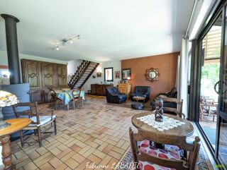  Maison  vendre 7 pices 180 m