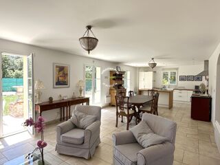  Maison à vendre 9 pièces 235 m²