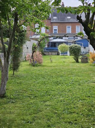  Maison  vendre 7 pices 197 m