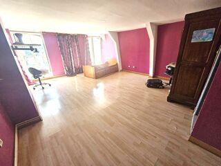  Immeuble à vendre 8 pièces 212 m² Guise