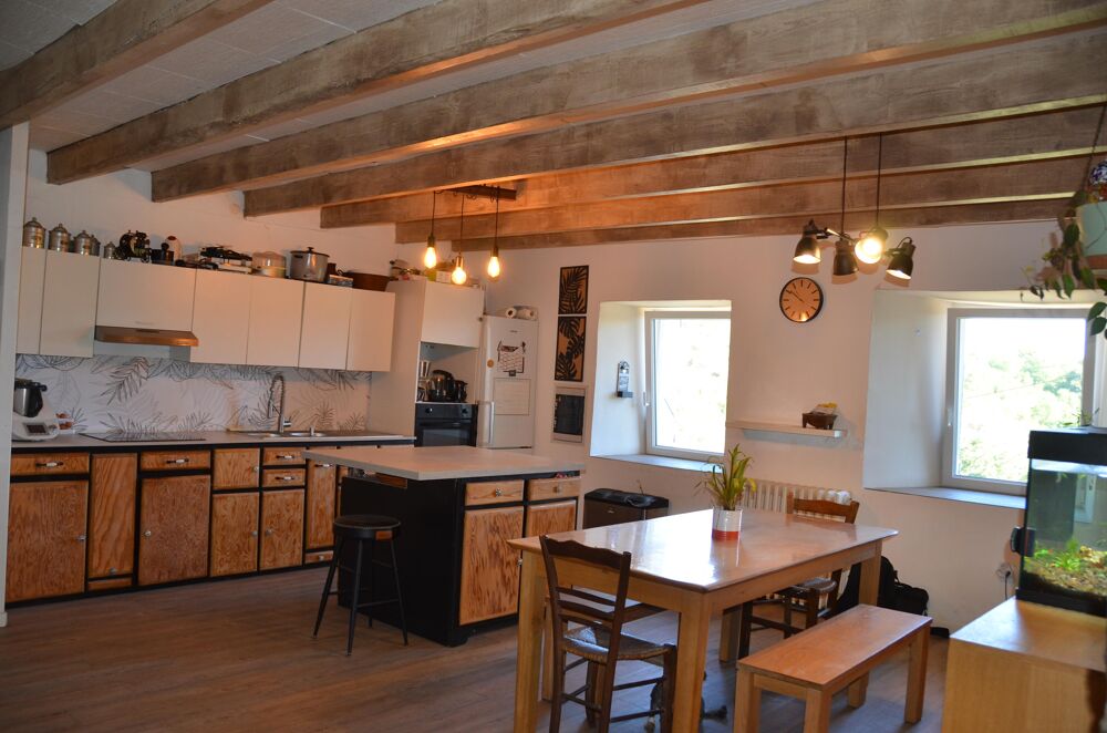 Vente Maison Ensemble de 2 maisons 8 pièces Beauvène