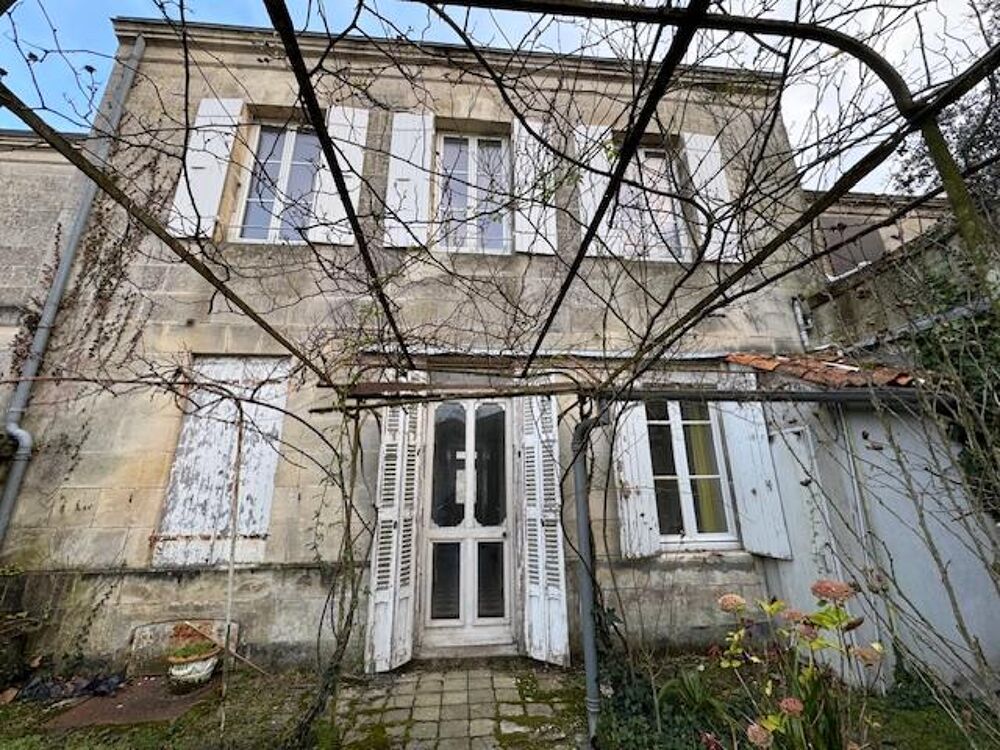 Vente Maison Maison ancienne 8 pièces Rochefort