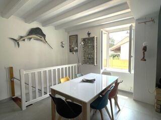  Maison  vendre 7 pices 