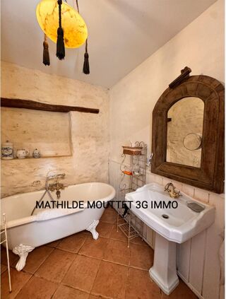  Maison à vendre 15 + pièces 466 m²