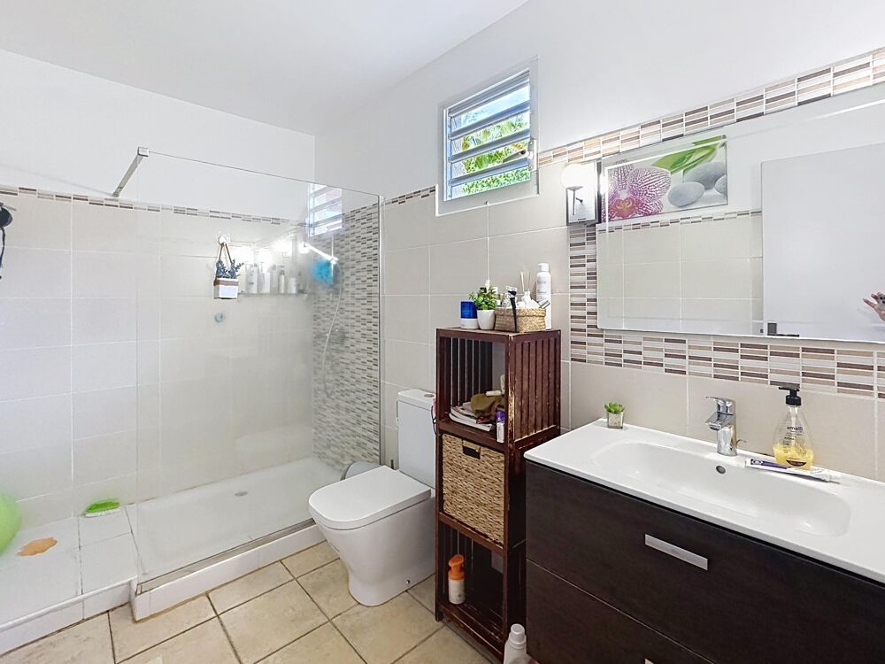 à vendre  Maison Baie-Mahault (97122)