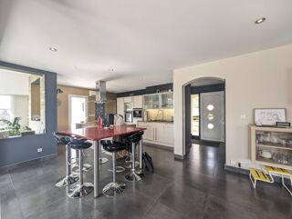 Maison à vendre 6 pièces 233 m²