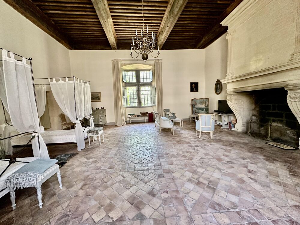 à vendre  Appartement Uzès (30700)