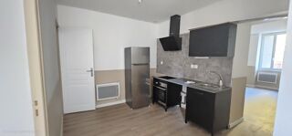 Immeuble à vendre 6 pièces 196 m²