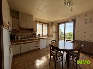  Maison à vendre 10 pièces 185 m²