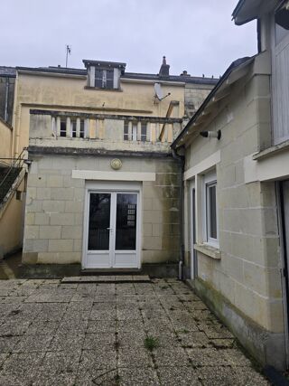  Maison à vendre 10 pièces 163 m²