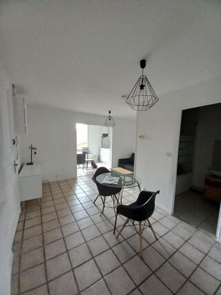  Immeuble à vendre 12 pièces 320 m²