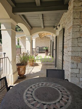  Maison � vendre 7 pi�ces 215 m�