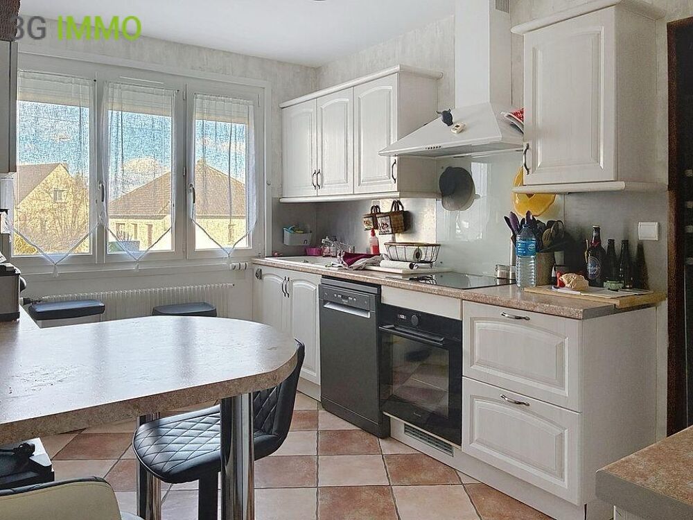 Maison 6 pièces 130 m² · à Compiègne · 130 m² · 240 000 €