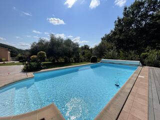  Maison � vendre 6 pi�ces 200 m�