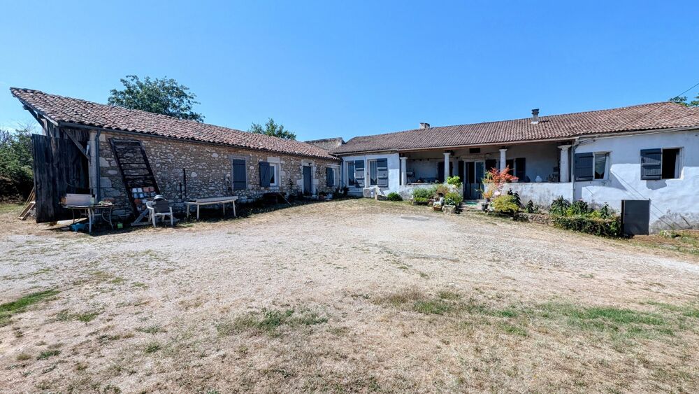 Maison 8 pièces 240 m² · à Saint-Sardos · 240 m² · 395 900 €