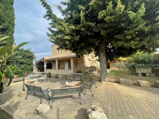  Maison � vendre 8 pi�ces 218 m�