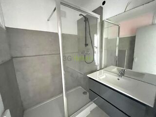  Appartement à louer 4 pièces 67 m²