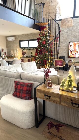  Maison � vendre 9 pi�ces 220 m�