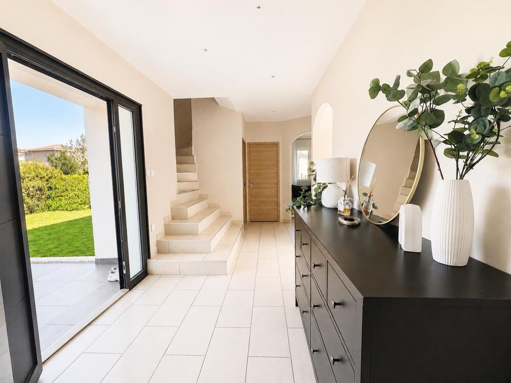 Vente Maison Villa 5 pièces Aimargues