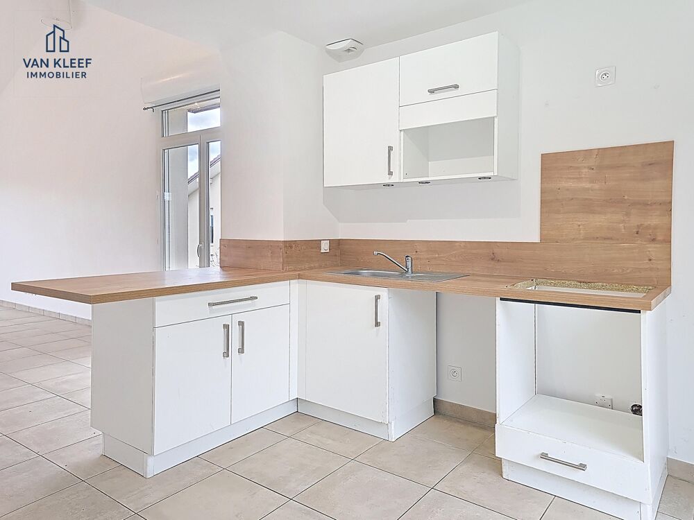 � vendre  Maison Thoiry (01710)