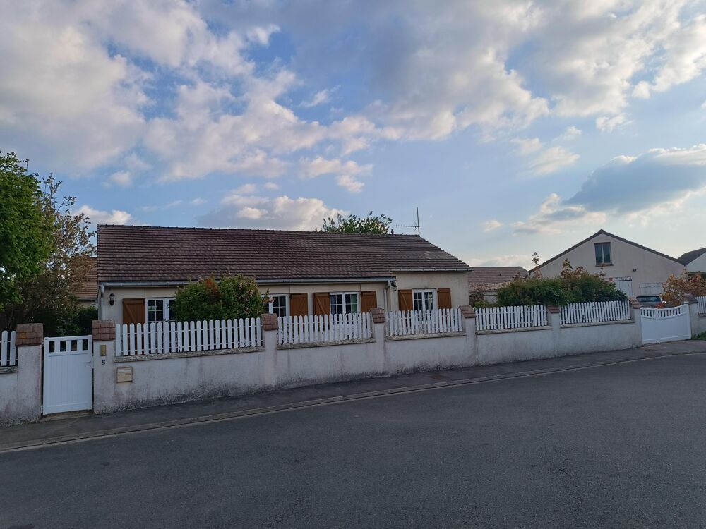 Vente Maison Maison de plain-pied 5 pièces Saint-crépin-ibouvillers