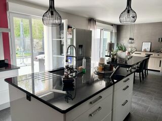  Maison  vendre 6 pices 