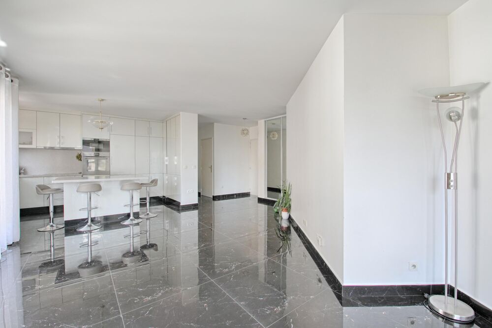 Vente Appartement Appartement 5 pièces Les lilas