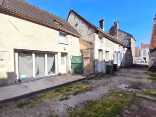  Immeuble à vendre 203 m² Courson-les-carrières