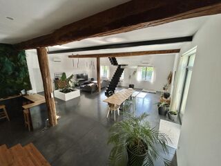  Maison  vendre 5 pices 239 m