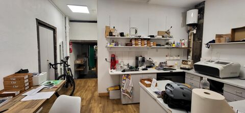   Location pro Divers commerces proximité à Riom 