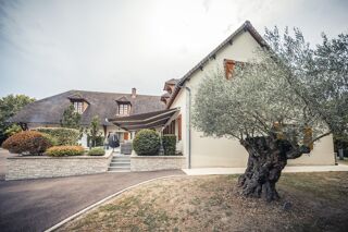  Maison à vendre 8 pièces 294 m²