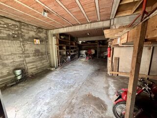  Parking / Garage à vendre 167 m² Béziers