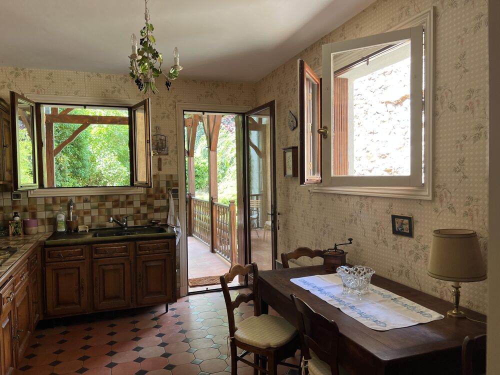 Vente Maison Maison de village 8 pièces Saint-andré-d'apchon