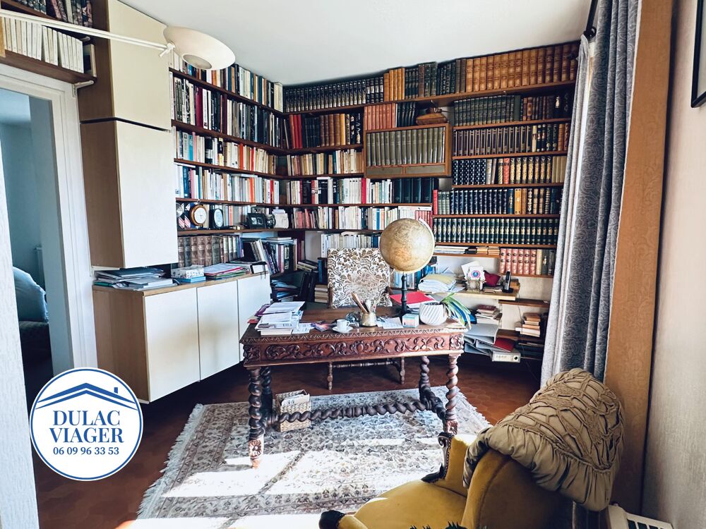 Maison 9 pièces 182 m² · à Moissac · 182 m² · 105 000 €