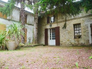  Maison  vendre 9 pices 260 m