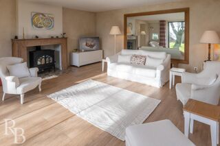  Maison � vendre 8 pi�ces 258 m�