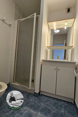  Immeuble � vendre 10 pi�ces 200 m�