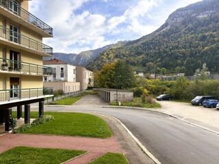  Appartement � vendre 4 pi�ces 97 m�