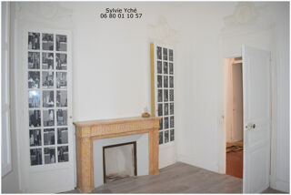  Immeuble  vendre 15 + pices 455 m