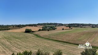  Maison � vendre 15 + pi�ces 490 m�