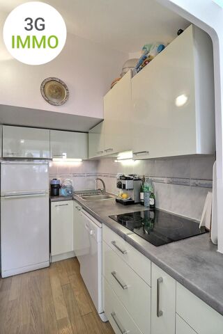  Appartement à vendre 4 pièces 82 m²