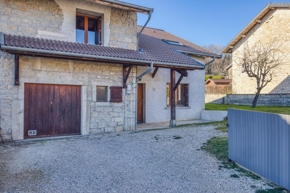 Vente Maison Maison 8 pièces Sonthonnax-la-montagne