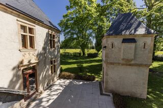  Maison  vendre 7 pices 230 m