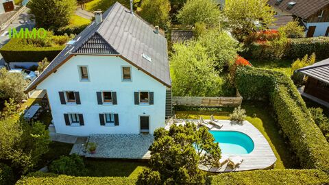   Maison avec d�pendance 10 pi�ces Maison - 10 pi�ce(s) - 333 m�